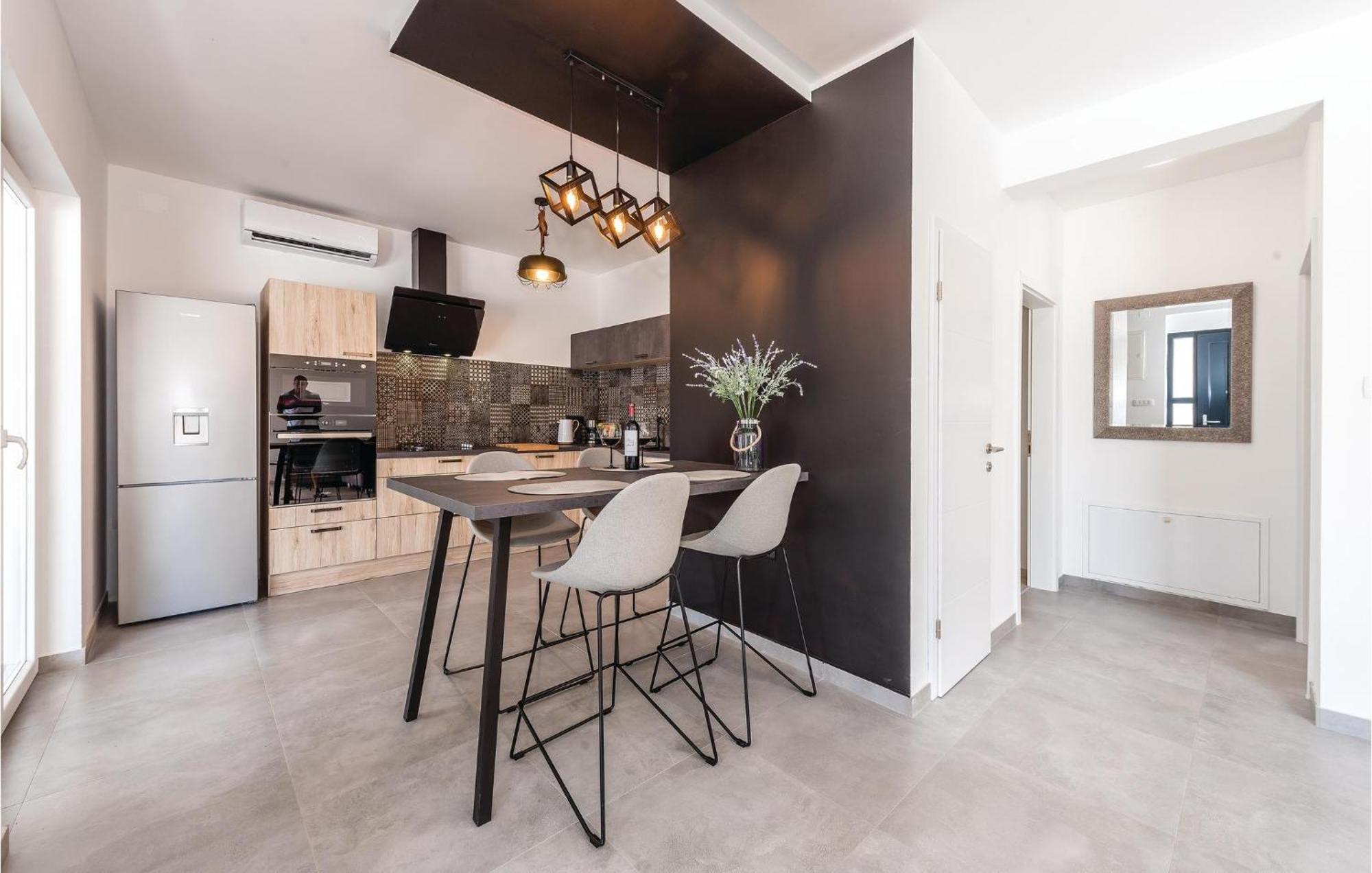 Lovely Home In Betina With Wifi Exteriér fotografie