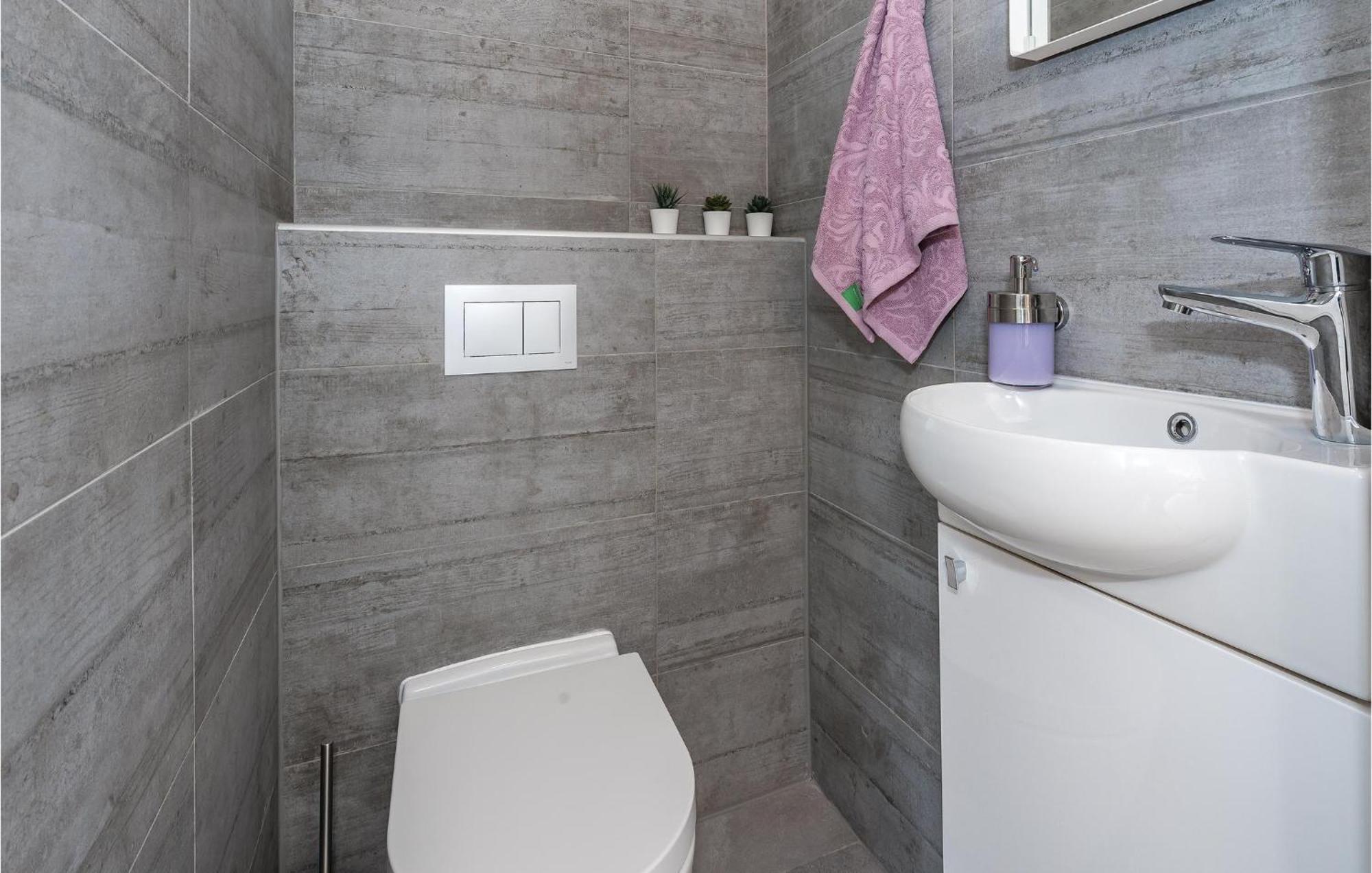 Lovely Home In Betina With Wifi Exteriér fotografie